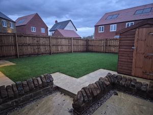 Photo 7- click for photo gallery